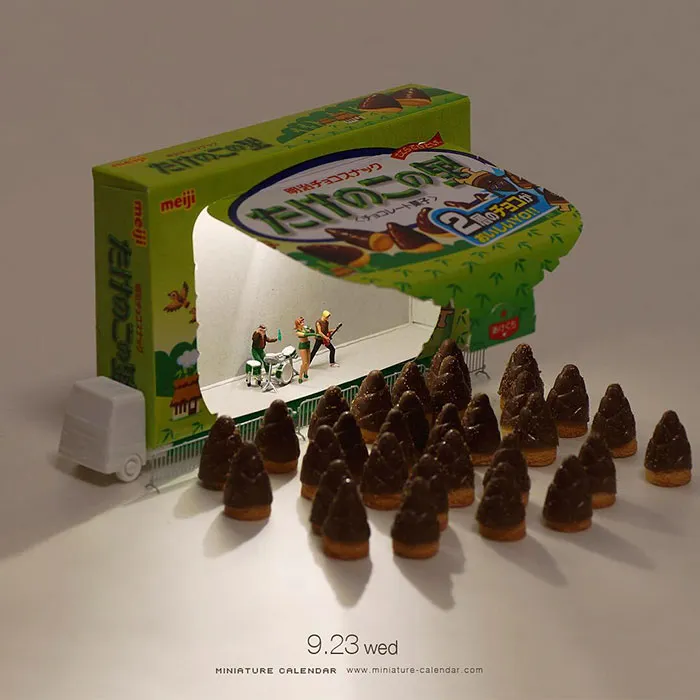 246 Fun Miniature Dioramas By Japanese Artist Who's Been Creating Them Every Day For 5 Years