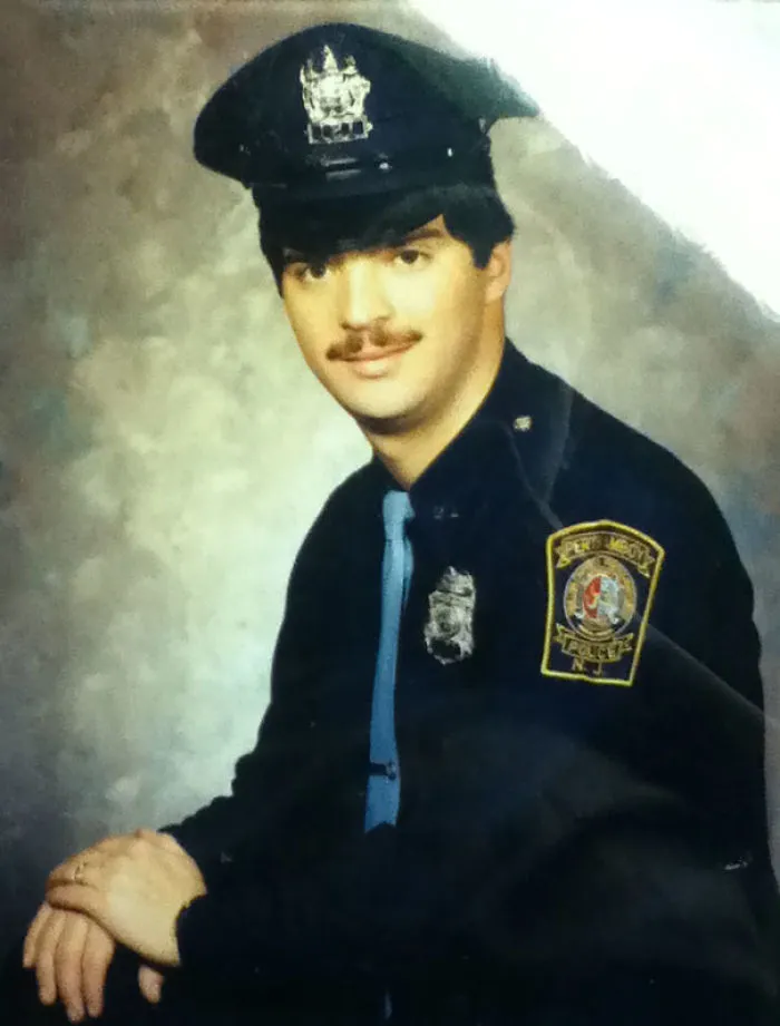 White Carlton