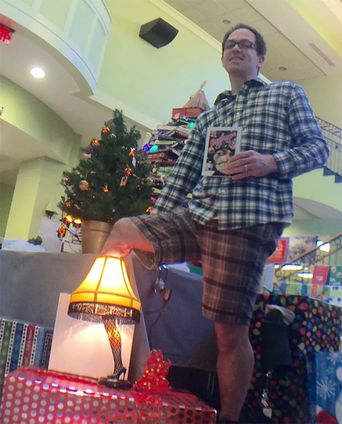 Leg Lamp