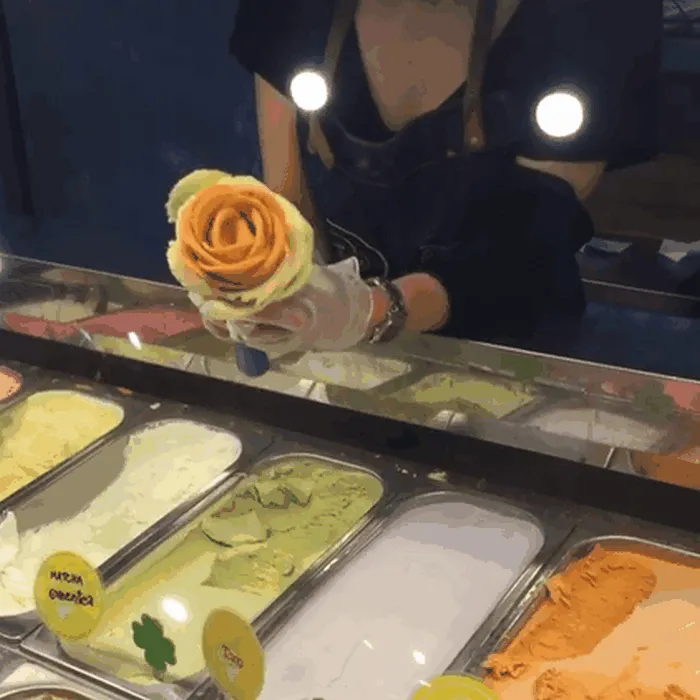 Gelato Glowers Ice-cream