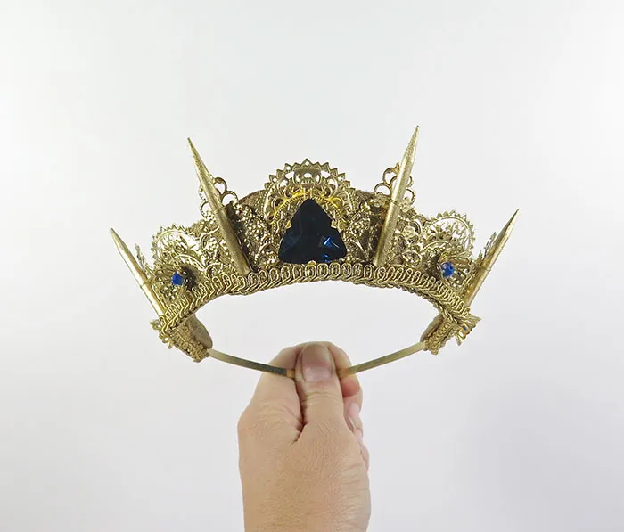 Handmade Crystal-Studded Crowns Are An Actual Thing