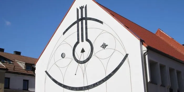 It’s Kaunas O’clock: A Smiling City Symbol
