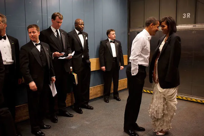 Michelle Wearing Barack Obama’s Jacket in the Elevator