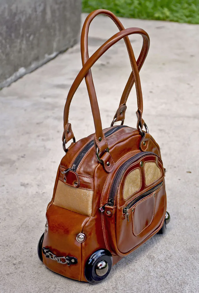 Whole History In Your Hands: Amazing Leather Bags By Russian Craftswoman Bella Kolosova