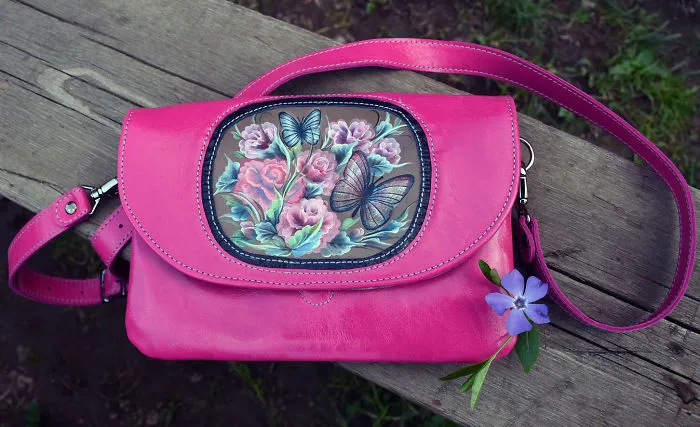 Whole History In Your Hands: Amazing Leather Bags By Russian Craftswoman Bella Kolosova