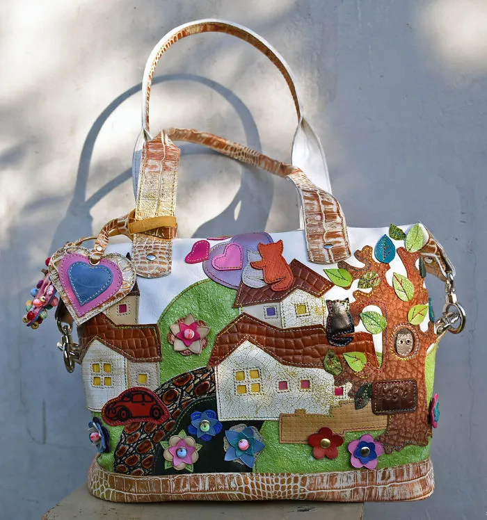 Whole History In Your Hands: Amazing Leather Bags By Russian Craftswoman Bella Kolosova