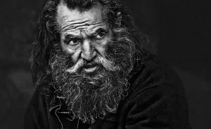 I Take Powerful Portraits Of People On The Streets