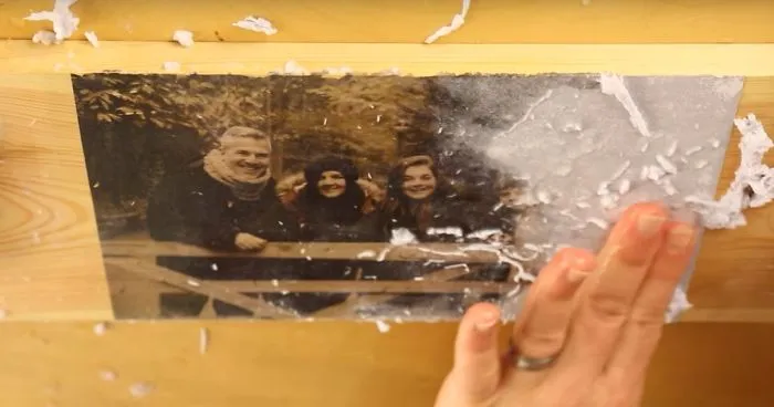How To Transfer A Photo To Wood