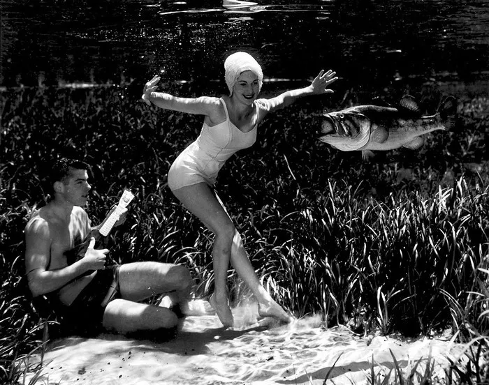It's Hard To Believe These Pin-Up Photos Were Shot Underwater In 1938