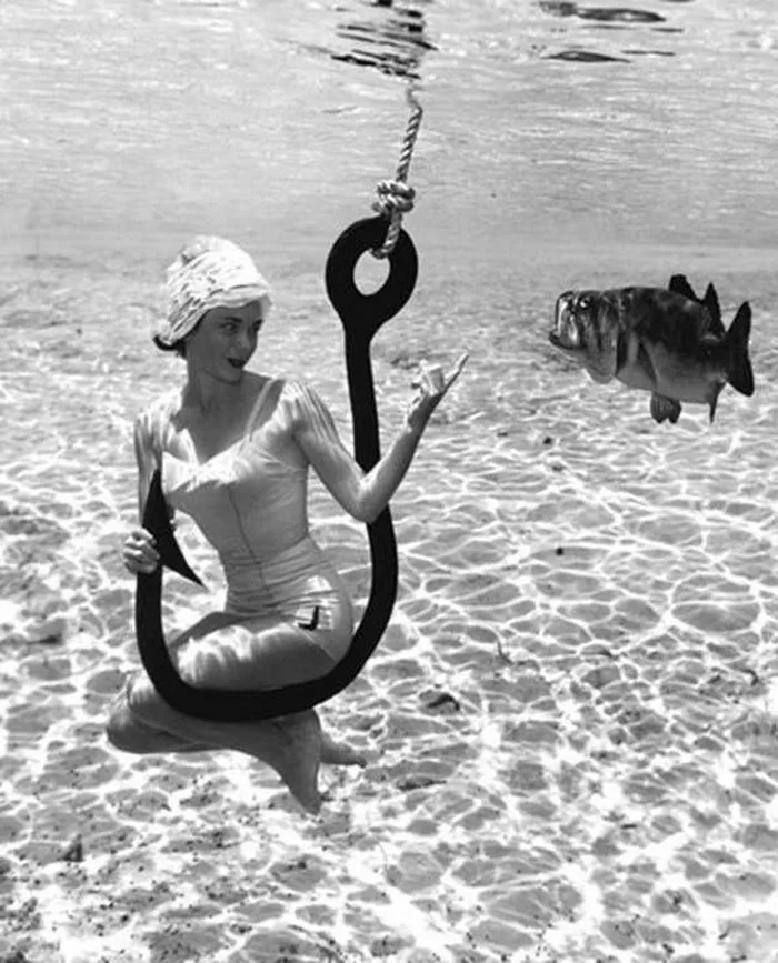It's Hard To Believe These Pin-Up Photos Were Shot Underwater In 1938