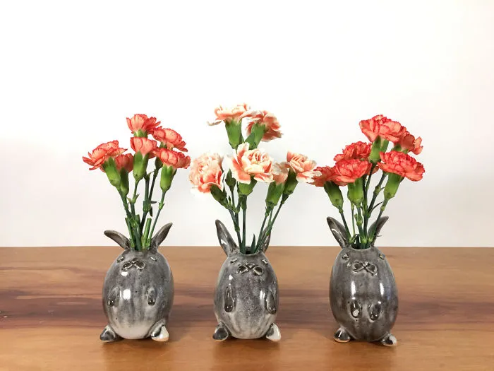 I Express My Connection With Nature By Creating Ceramic Animal Vases