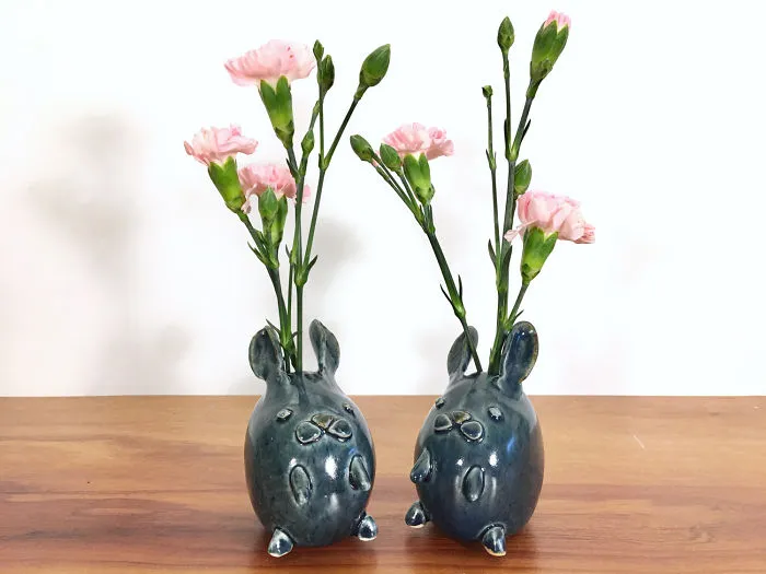 I Express My Connection With Nature By Creating Ceramic Animal Vases