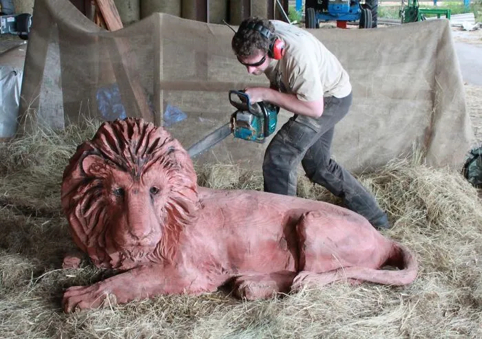 I Create Detailed Wooden Sculptures Carving Them With A Chainsaw