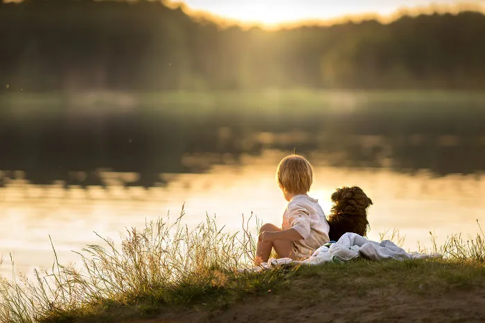 I Got Criticized For Posting Faceless Pics Of My Kids So I Decided To Prove You Don’t Need A Face To Make It Interesting