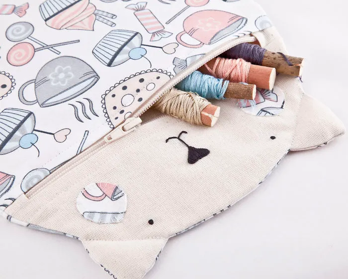 Cat Cosmetics Bag. If You Love Cats, Candy, Cupcakes And Tea, This Cosmetic Bag Is For You!