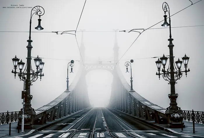 I Spent 4 Years Capturing The Beauty Of Budapest When It's Covered By Fog
