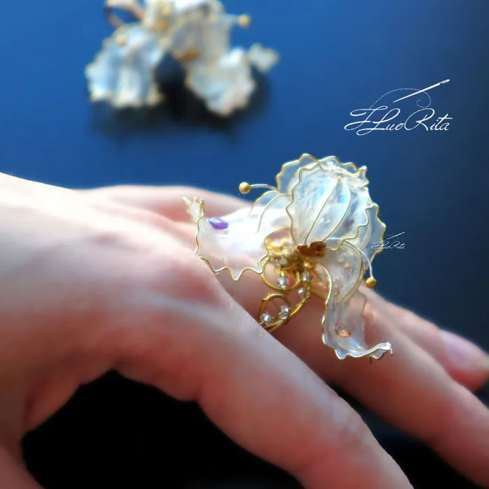 Incredible Femininity: Fantastic Glass And Metal Jewellery By Rita Brialee