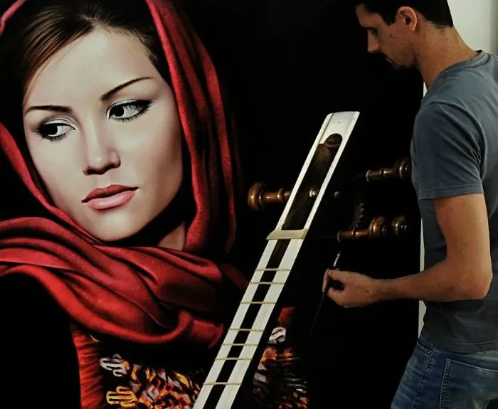 Photorealistic Paintings By Fabiano Millani