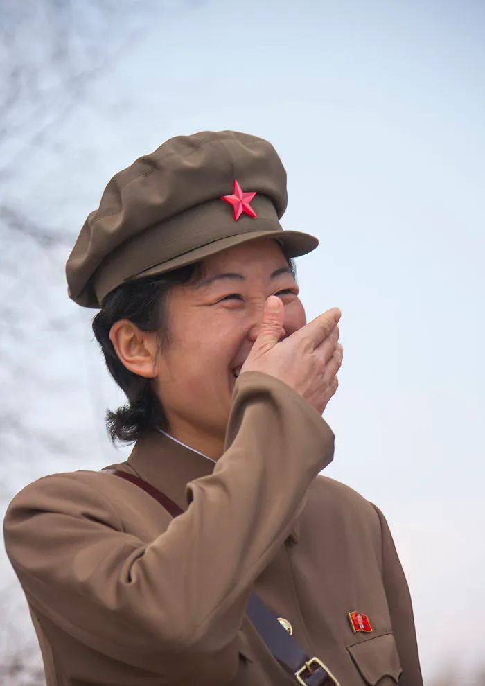 Guide Laughing In Mount Paektu