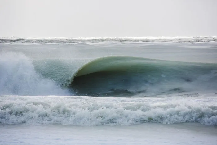 Freezing Ocean Waves Turned Into Slurpee During The Coldest Winter We've Had In 81 Years