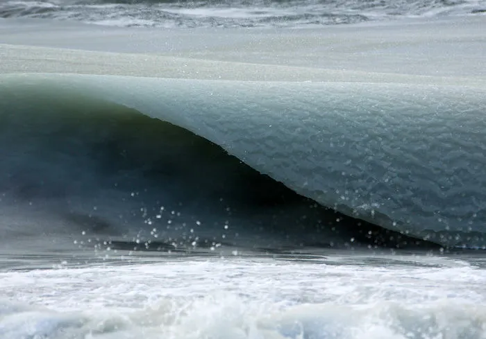 Freezing Ocean Waves Turned Into Slurpee During The Coldest Winter We've Had In 81 Years