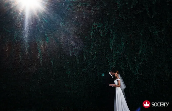 Stunning Wedding Photographs From The Best Photographers Worldwide (10+ Pics)
