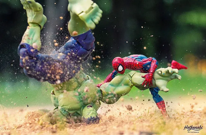 Estas figuras de acción cobran vida en las increíbles imágenes de este fotógrafo japonés