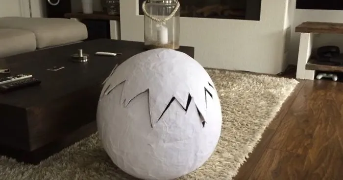 Dinosaur Egg Hatch