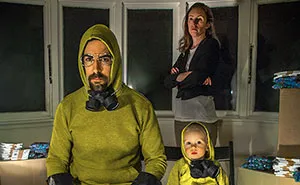 2-Year-Old Son And His Parents Recreate Famous Movie Scenes Using Cardboard Boxes