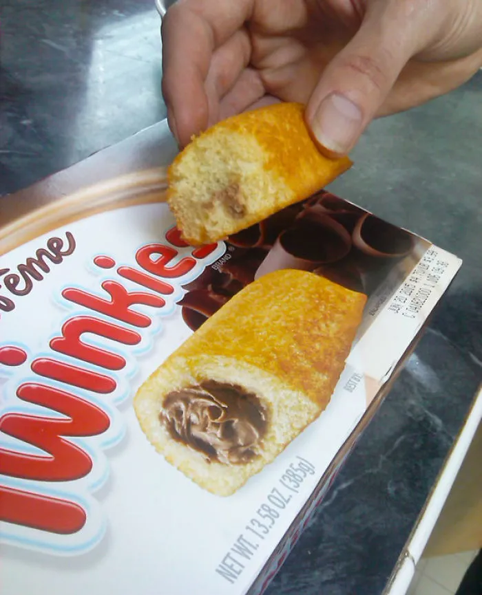 Relleno De Chocolate, Decía...