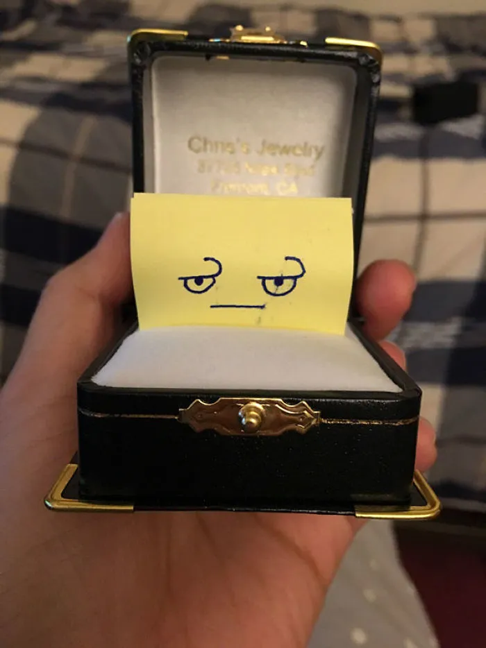 This Is What My Boyfriend Did To Prevent Me From Snooping Before He Proposed