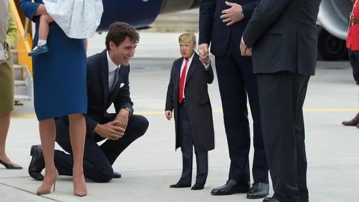Pequeño Trump conoce a Trudeau