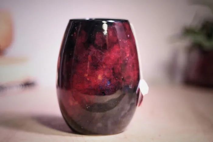 Cerámica inspirada en las galaxias para que puedas beber de las estrellas