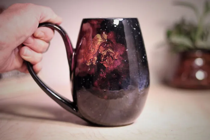 Galaxy-Inspired Ceramics That Let You Drink From The Stars