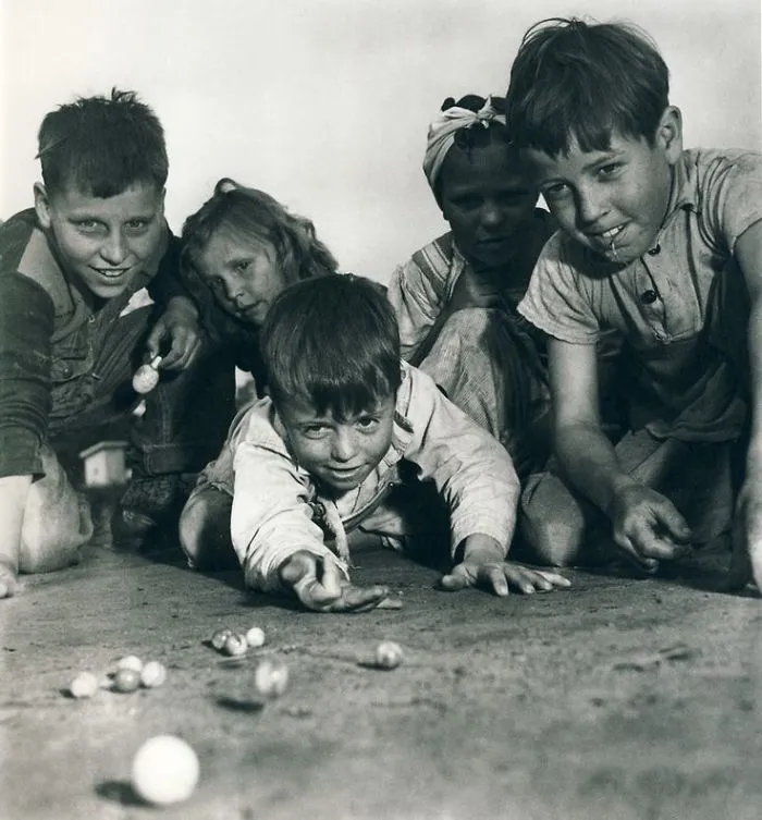 Jugando con canicas, Missouri, años 40