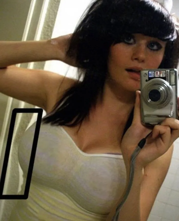19 Hilarious And Embarrassing Photoshop Fails