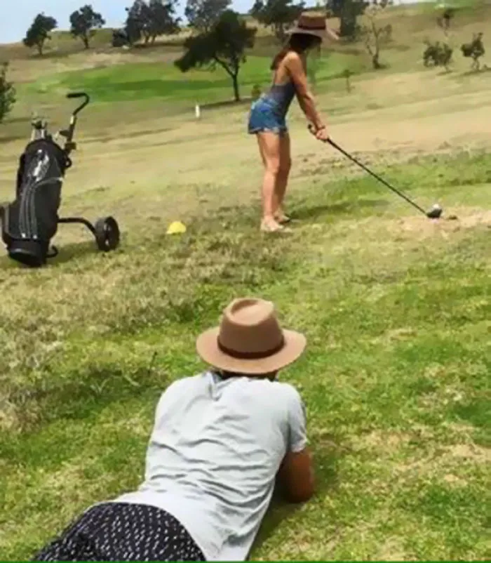People Are Sharing Pics Of Boyfriends "Forced" To Take Perfect Pictures Of Their Girlfriends