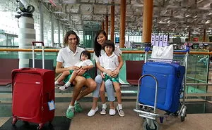 How My Family Of 4 Travel Around The World For Free On Biz Class Tickets Worth $54,000!