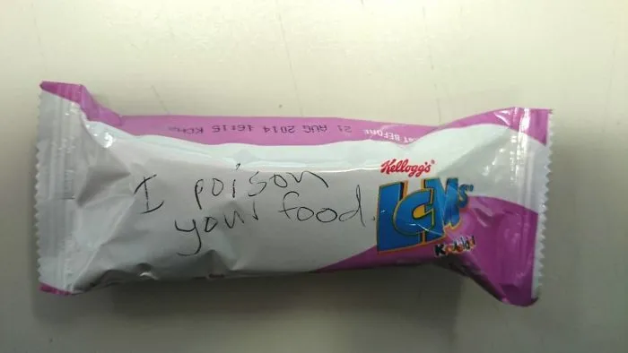 My Girlfriend Writes Cute Notes On My Snacks