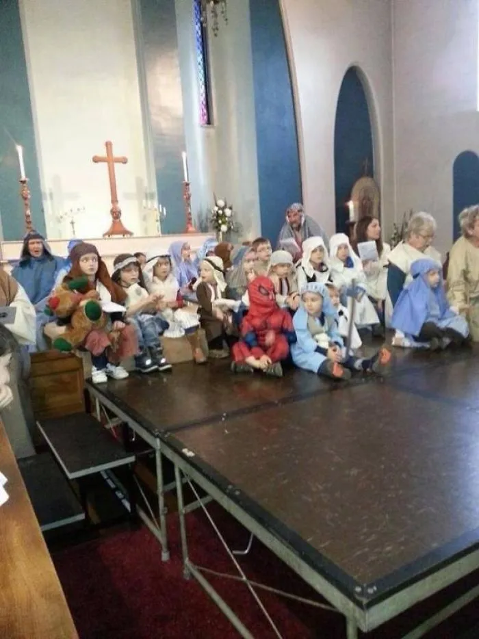 Spiderman en el nacimiento de Jesús