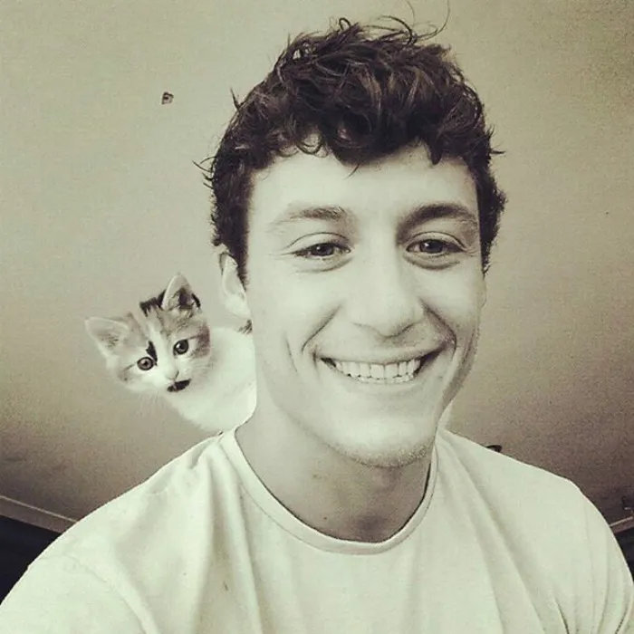 Hot Dudes With Kittens Is Still The Most Purrfect Instagram Account Ever (159 New Pics)