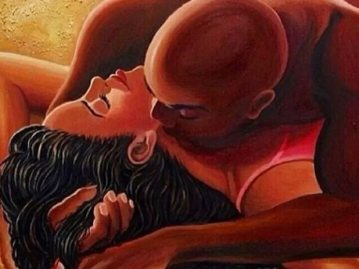 Signs He’s Not In Love, You’re Just Convenient.