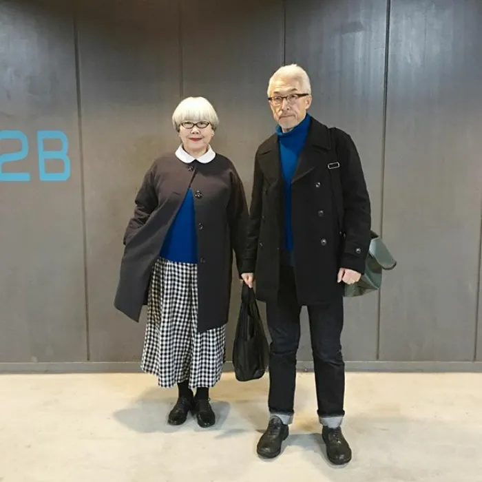 Esta pareja japonesa lleva 37 años casada y siempre se visten a juego
