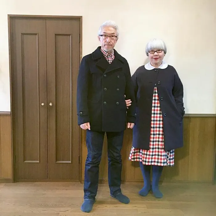 Esta pareja japonesa lleva 37 años casada y siempre se visten a juego