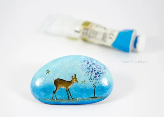 I Create Miniature Worlds Of Tiny Creatures On Stones (Part 2)