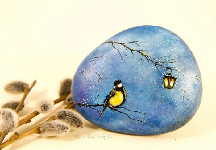 I Create Miniature Worlds Of Tiny Creatures On Stones (Part 2)
