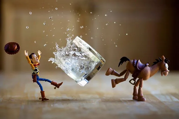 I Photograph "Toy Stories" By Creating Special Effects In Real Time