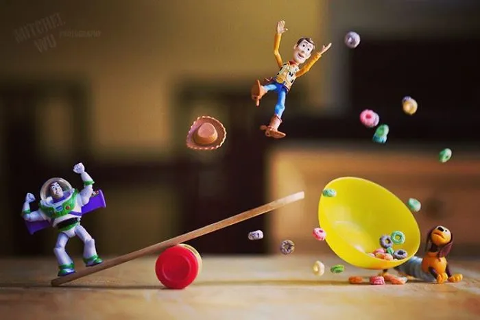 I Photograph "Toy Stories" By Creating Special Effects In Real Time