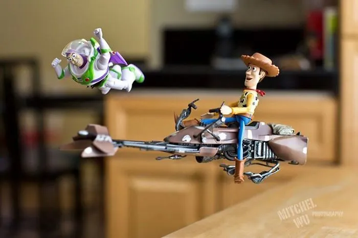 I Photograph "Toy Stories" By Creating Special Effects In Real Time