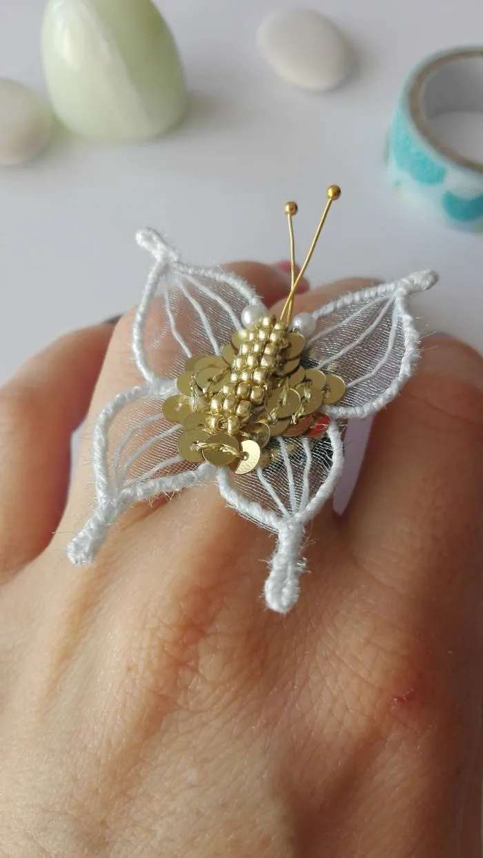 Art Butterfly Ring